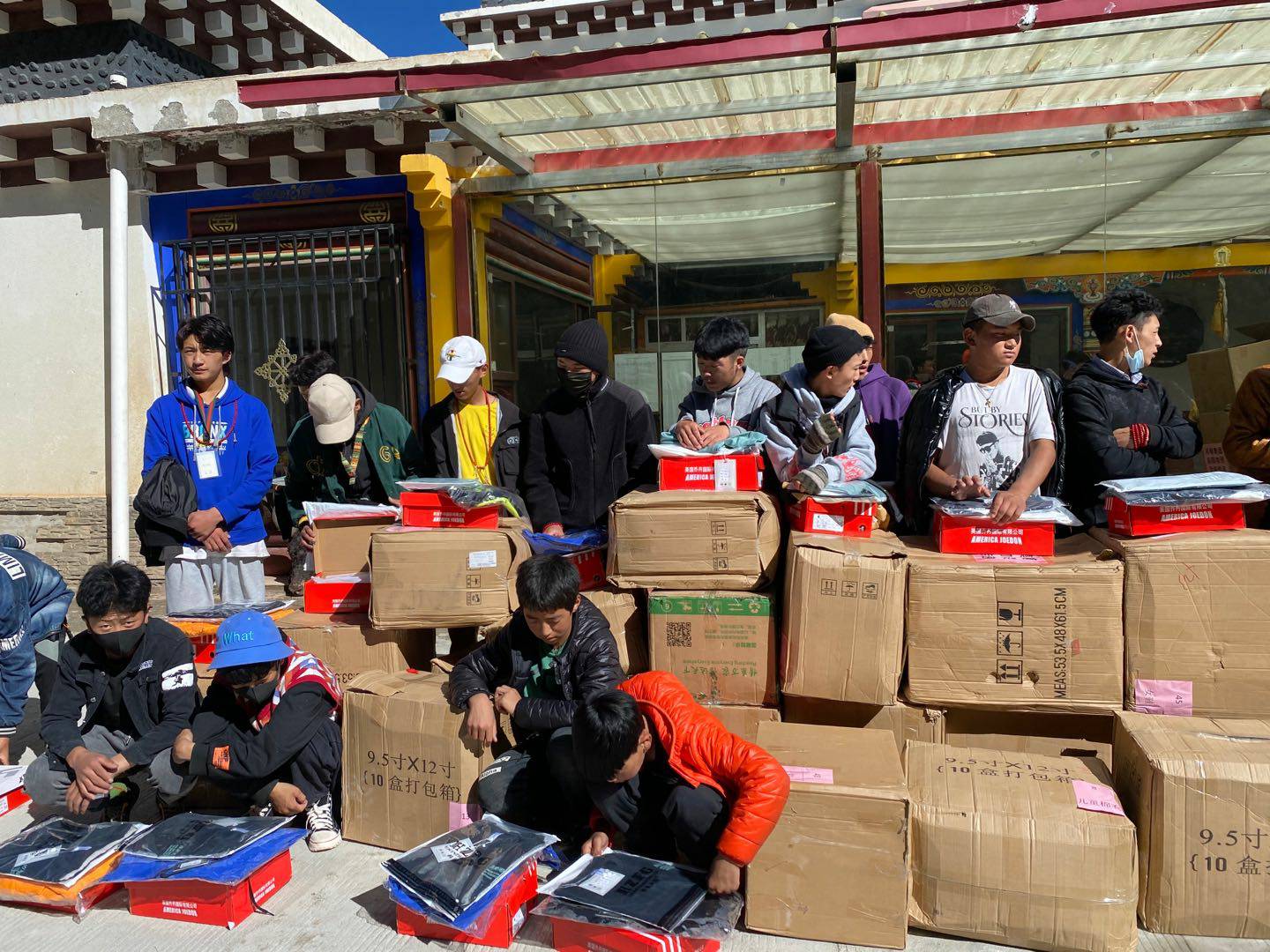 ku游在线登录官网入口-ku游(中国)公益回顾丨家国同欢月同圆 温暖满载甘孜州(图7)