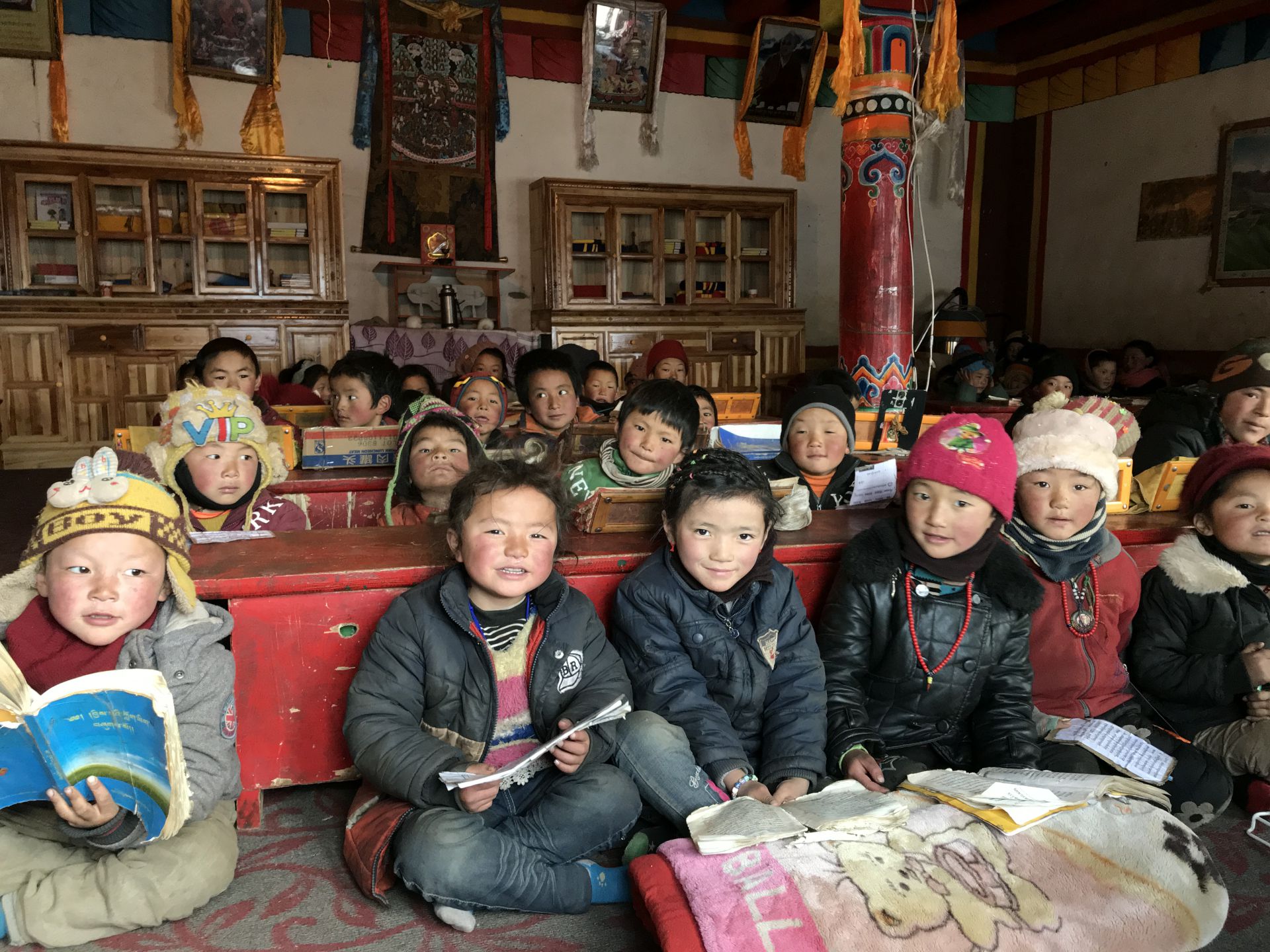 ku游在线登录官网入口-ku游(中国)公益回顾丨家国同欢月同圆 温暖满载甘孜州(图11)